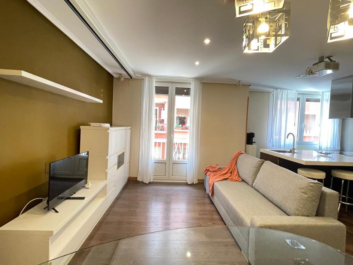 Uribarri Home Bilbao Exteriör bild
