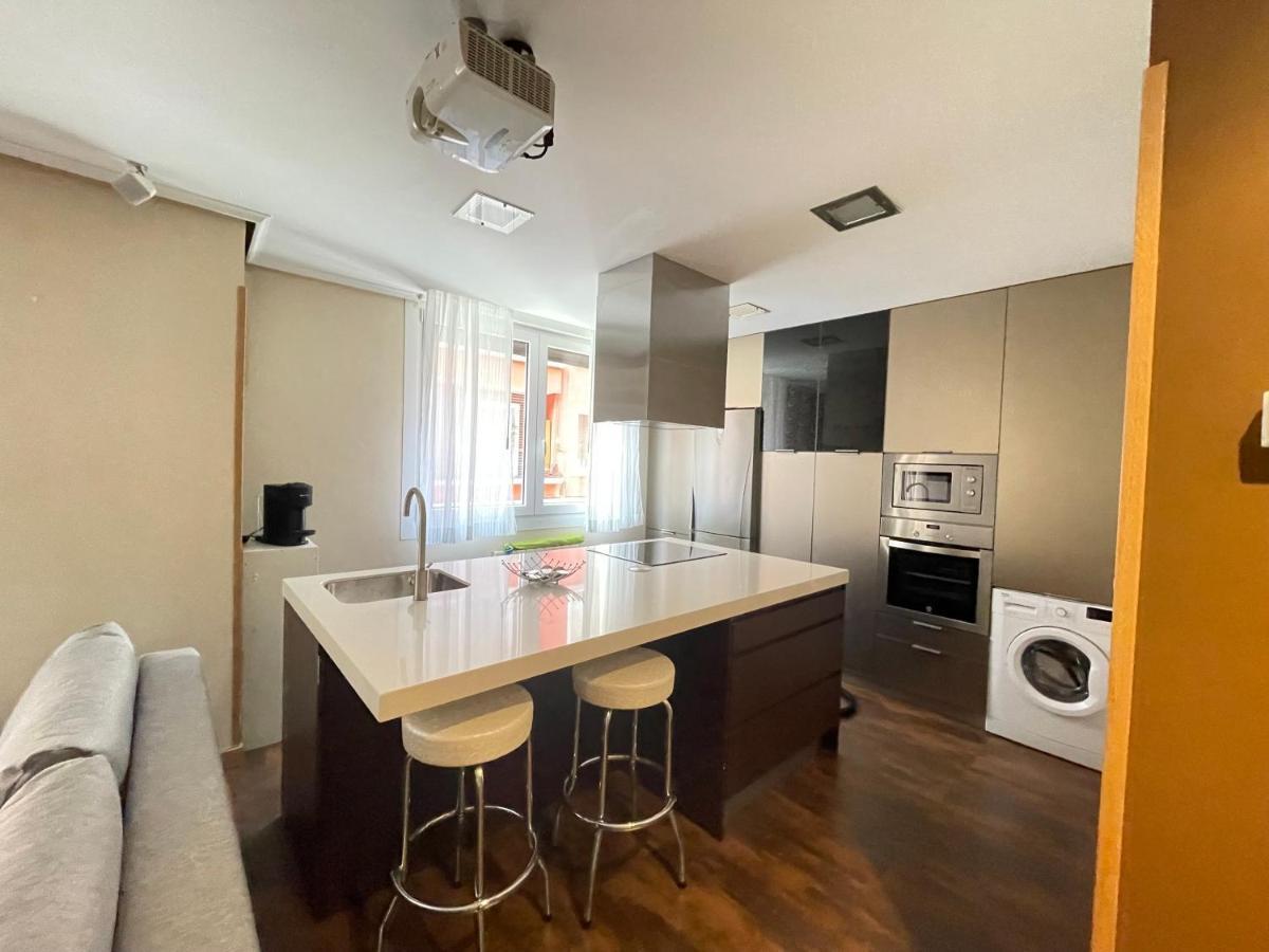 Uribarri Home Bilbao Exteriör bild