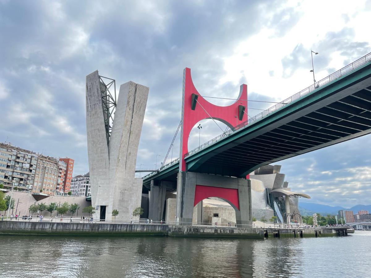Uribarri Home Bilbao Exteriör bild